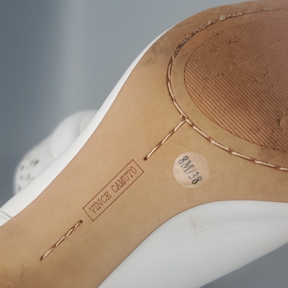 Vince Camuto Ivory White Leather Peep Hole Bootties with Silver studs Size 8 - Picture 11 of 16